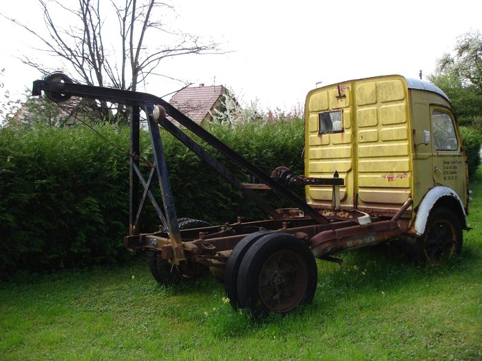 R2167.JPG