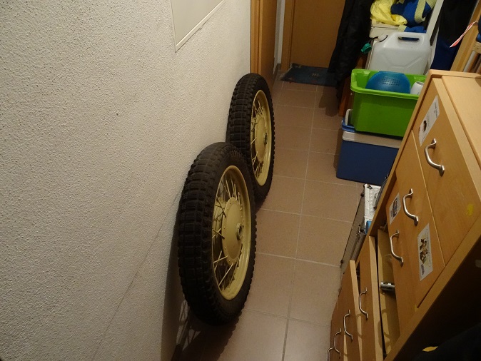 Rad im Gang 02.jpg