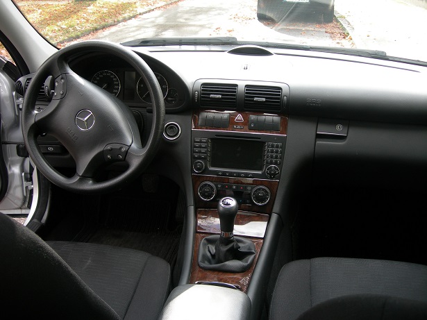 W201 02.jpg