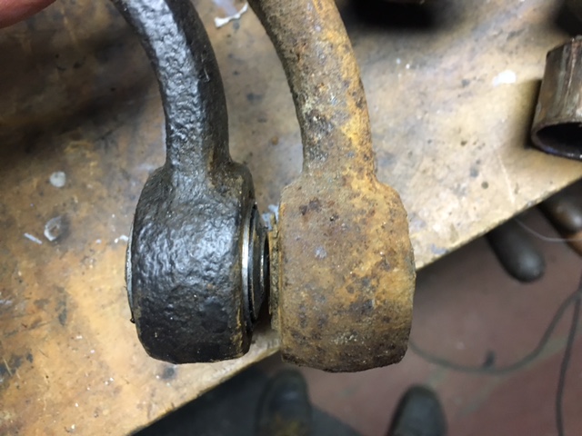 bras 2067 vs 2087.JPG