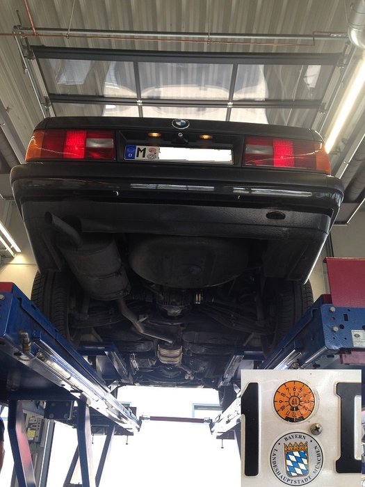 TÜV BMW 01.jpg