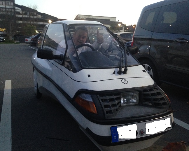 Elektrofahrzeug 02.jpg