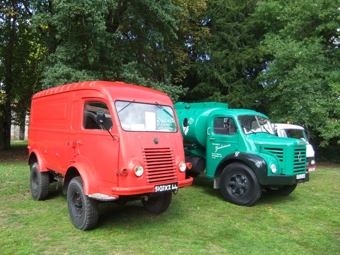 18 ème recontre de véhicules de collection        AIGREFEUILLE       18 septembre 2011 (31).JPG