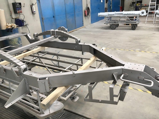 Chassis 01.jpg