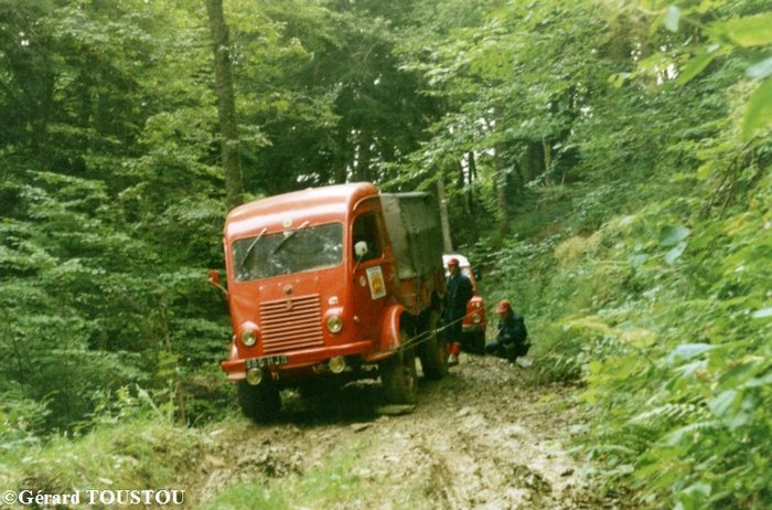annee-75-80-4x4-en-difficulte-photo-n6.jpg