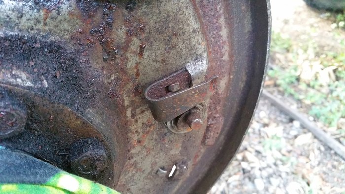 Agrafe machoire frein.jpg