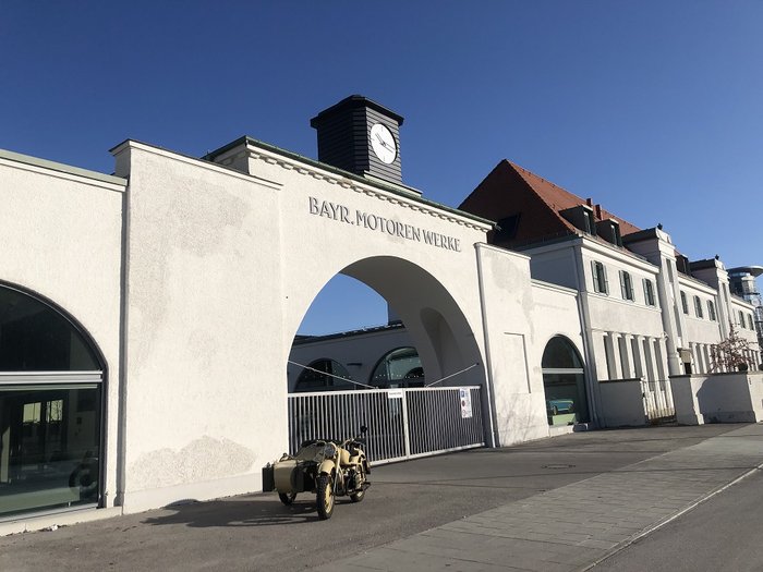 BMW Classic 02.jpg