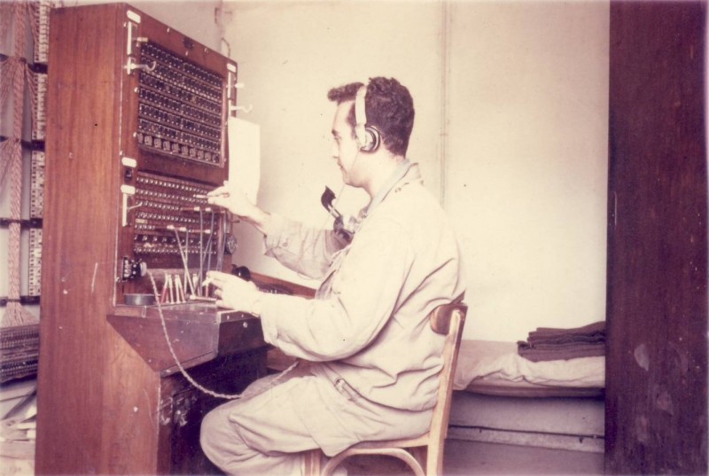 Claude aux commandes du Forum.JPG