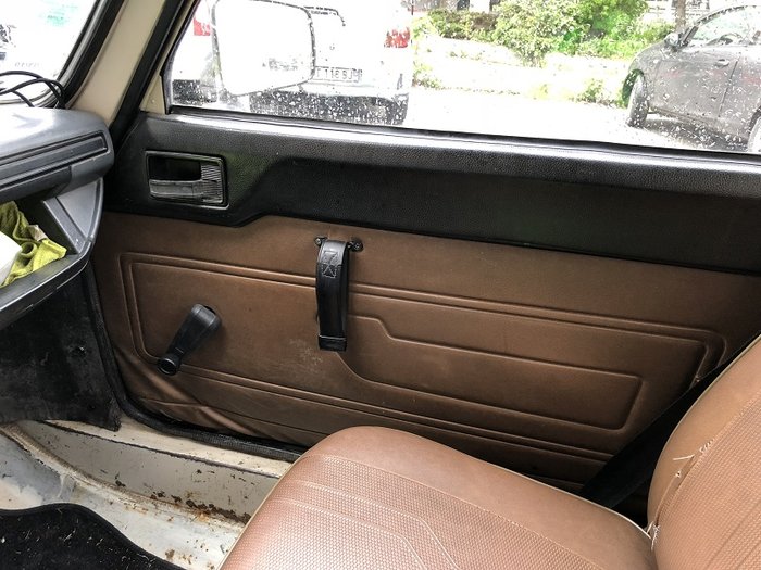 Panneau porte.jpg