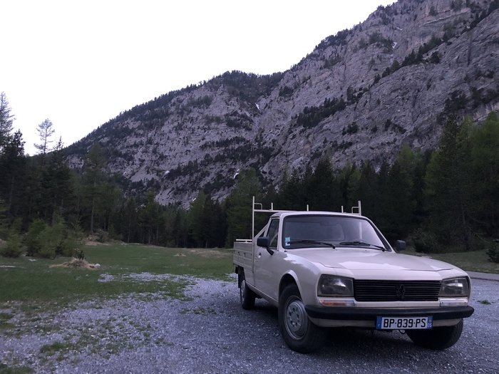 504 PickUp 03.jpg