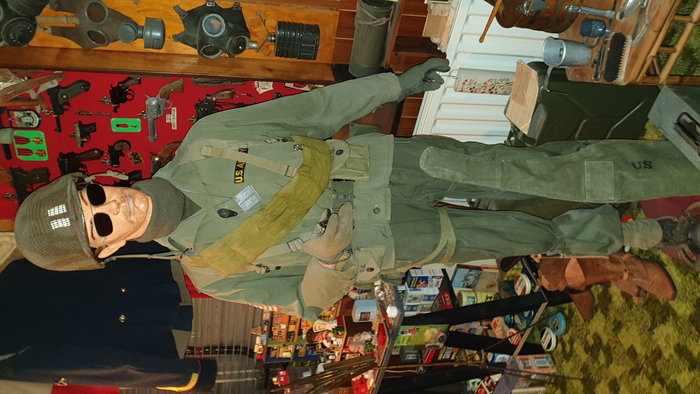 20201001_mannequins (1).jpg