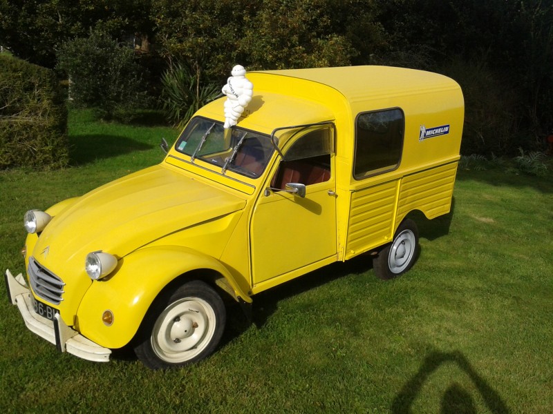 2cv ak400 michelin.jpg