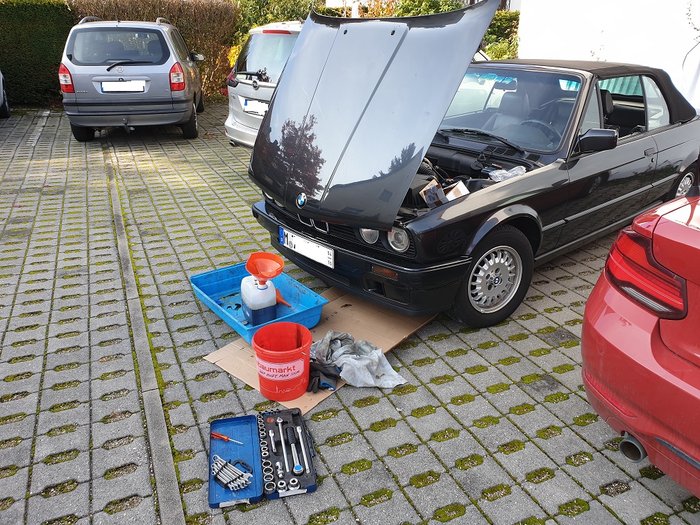 E30 01.jpg