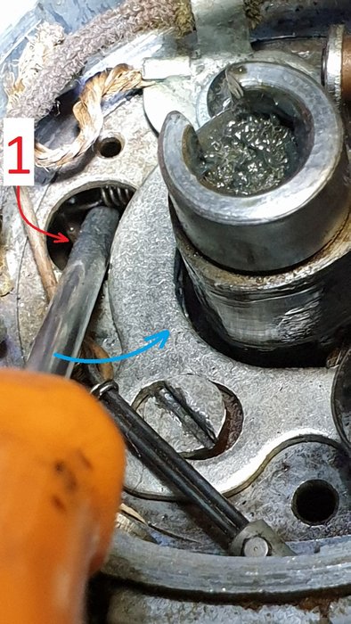 20210328_reglage ressort.jpg