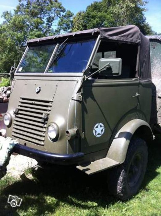 R2087 avec étoile blanche 1.jpg