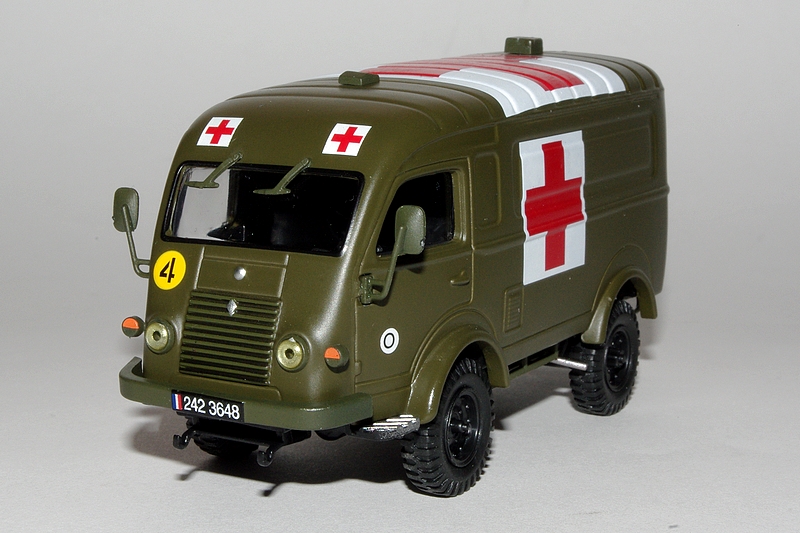 459113R2087Ambulance.jpg