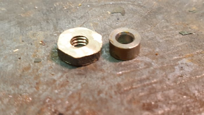 buselure vs écrou.jpg