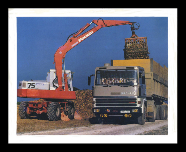 poclain75p betterave.jpg