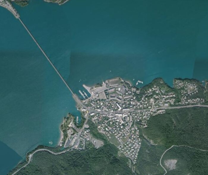 Savines le lac 2018.jpg