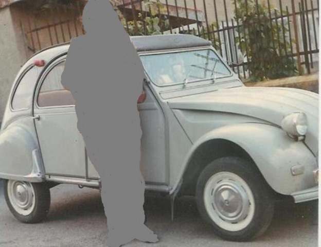2 CV Azam Claude de 1967 b photo prise en 1972 .jpg