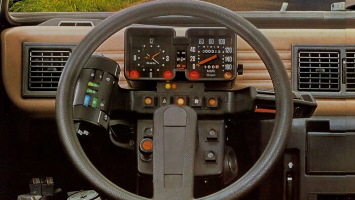 Citroen-Visa Tableau de bord. satellite de commandes.jpg