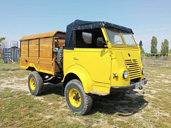 r2087 jaune.jpg