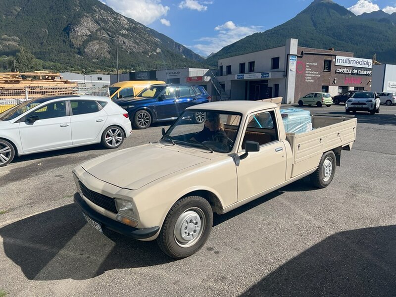 pickup 01.jpg