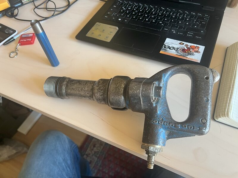 Rivetage 01.jpg