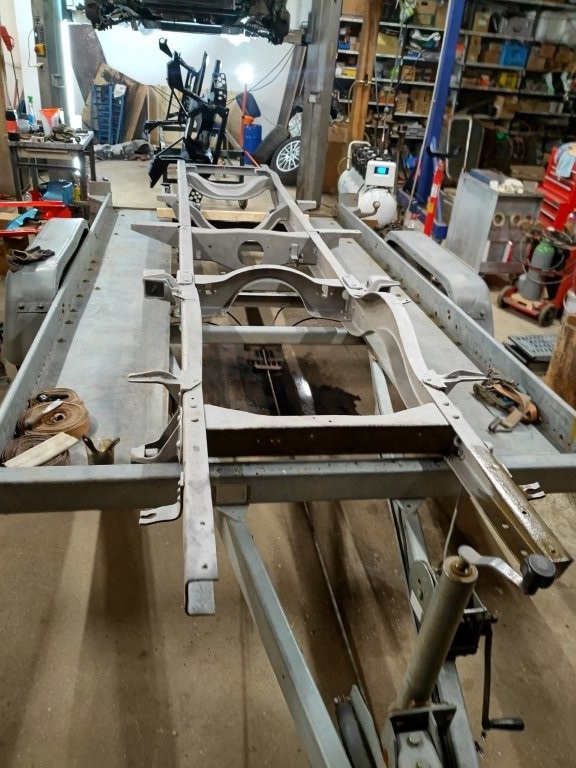 Chassis 24.jpg