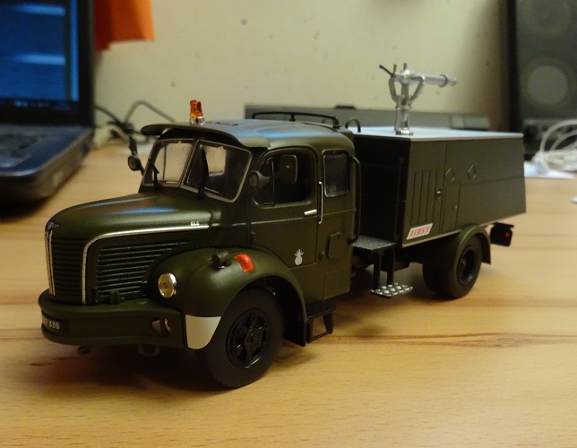 Berliet miniature.jpg