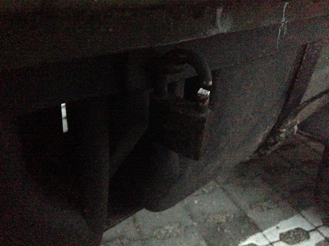 Jerrycan 02.jpg