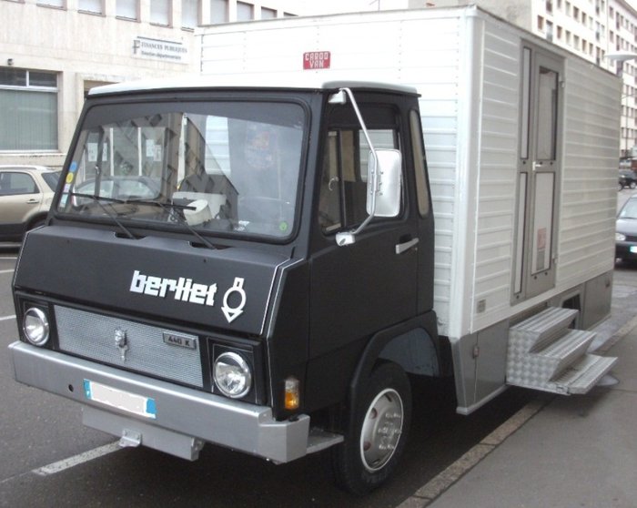 Berliet 440K.JPG