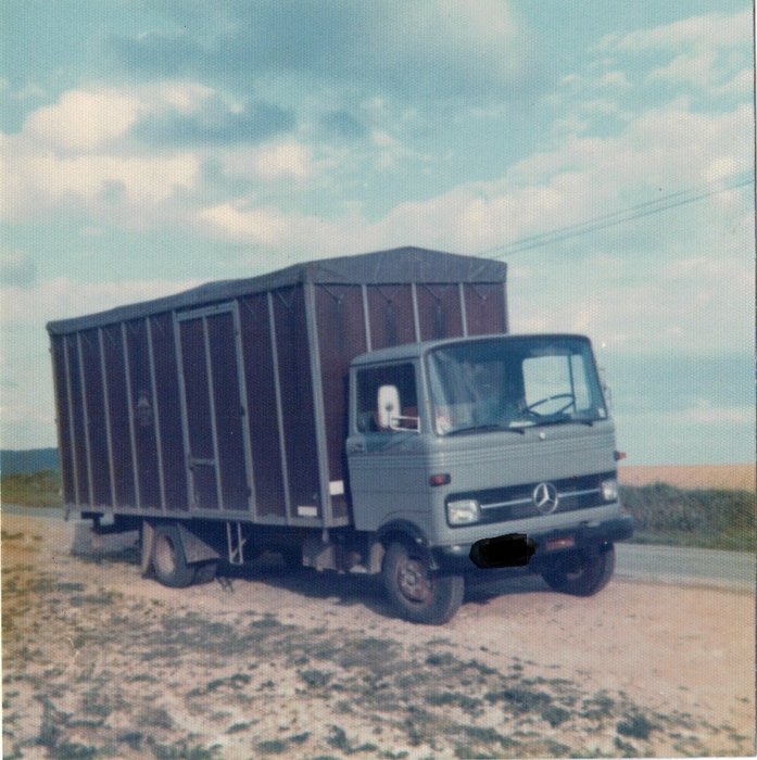637.JPG