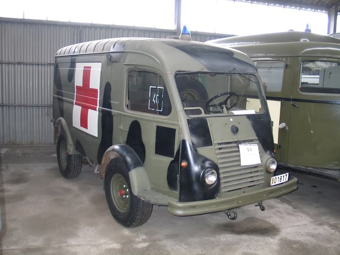 R2086ambu.jpg
