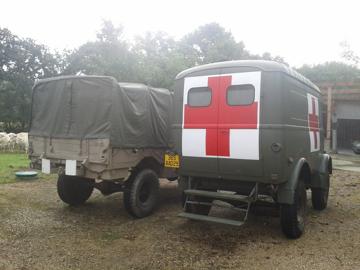 ambupyc1.jpg